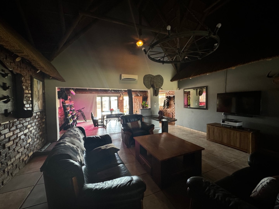 Commercial Property for Sale in Hartbeespoort Rural North West